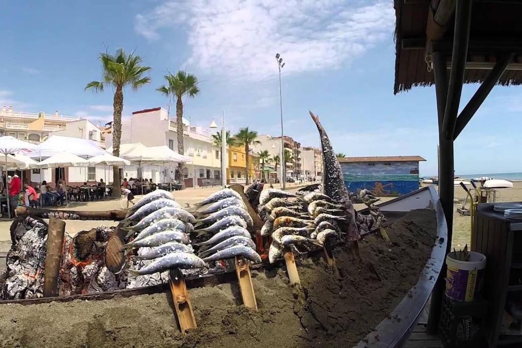 Precioso Apartamento A 50 Metros De La Playa Ринкон-де-ла-Викториа Экстерьер фото